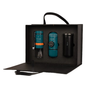 پک هدیه نفیس یک (قهوه ساز، آسیاب، تراول ماگ)