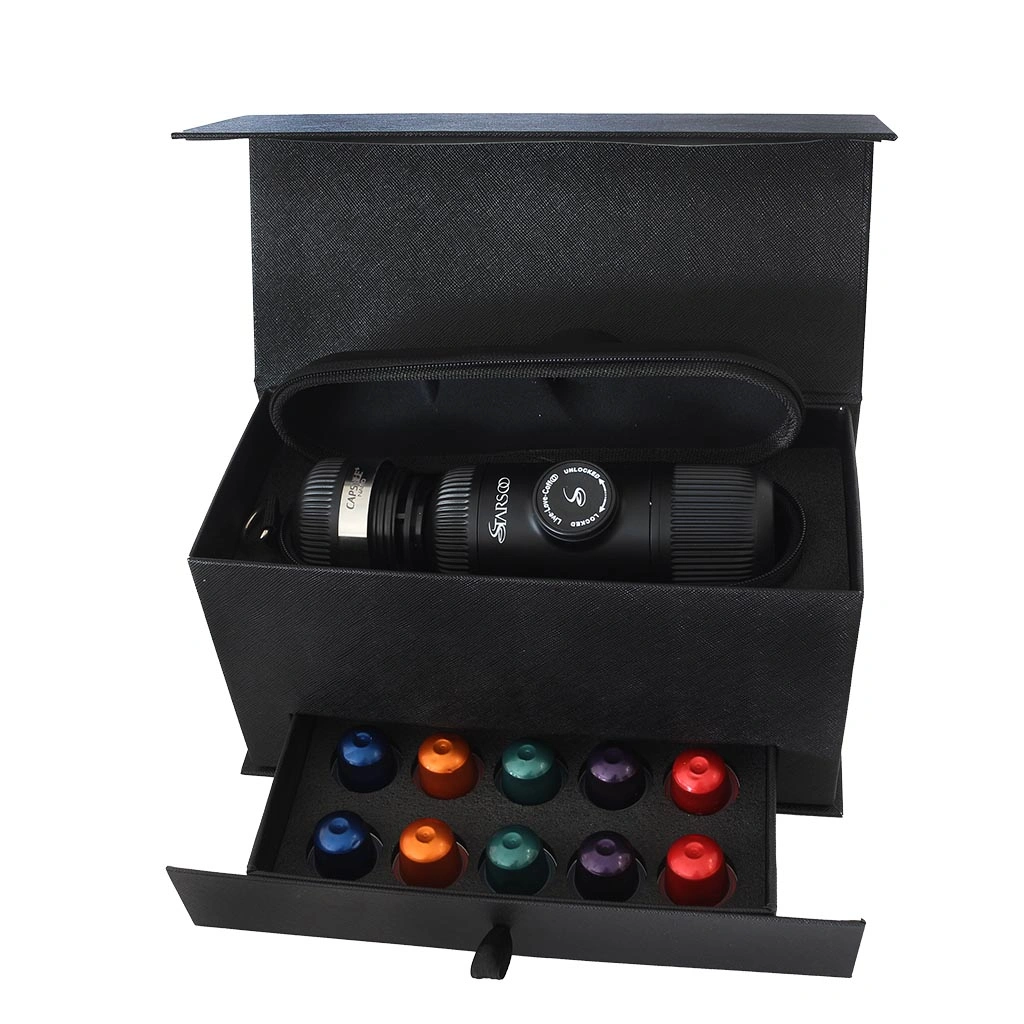 «پک هدیه سازمانی کنزو شامل قهوهساز دوکاره، مبدل پودر قهوه، ده کپسول قهوه و هاردباکس لاکچری»